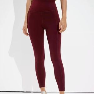 American Eagle Outfitters Women's Burgundy Leggings